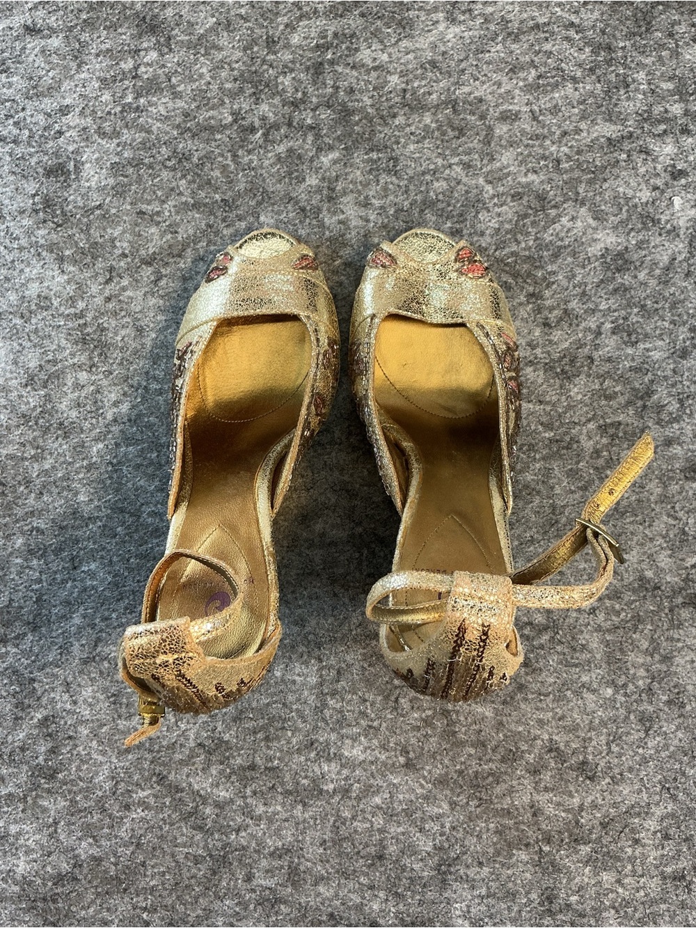 House of Dereon Gold Glitter Open-Toe Ankle Strap Women's Heels Size 7